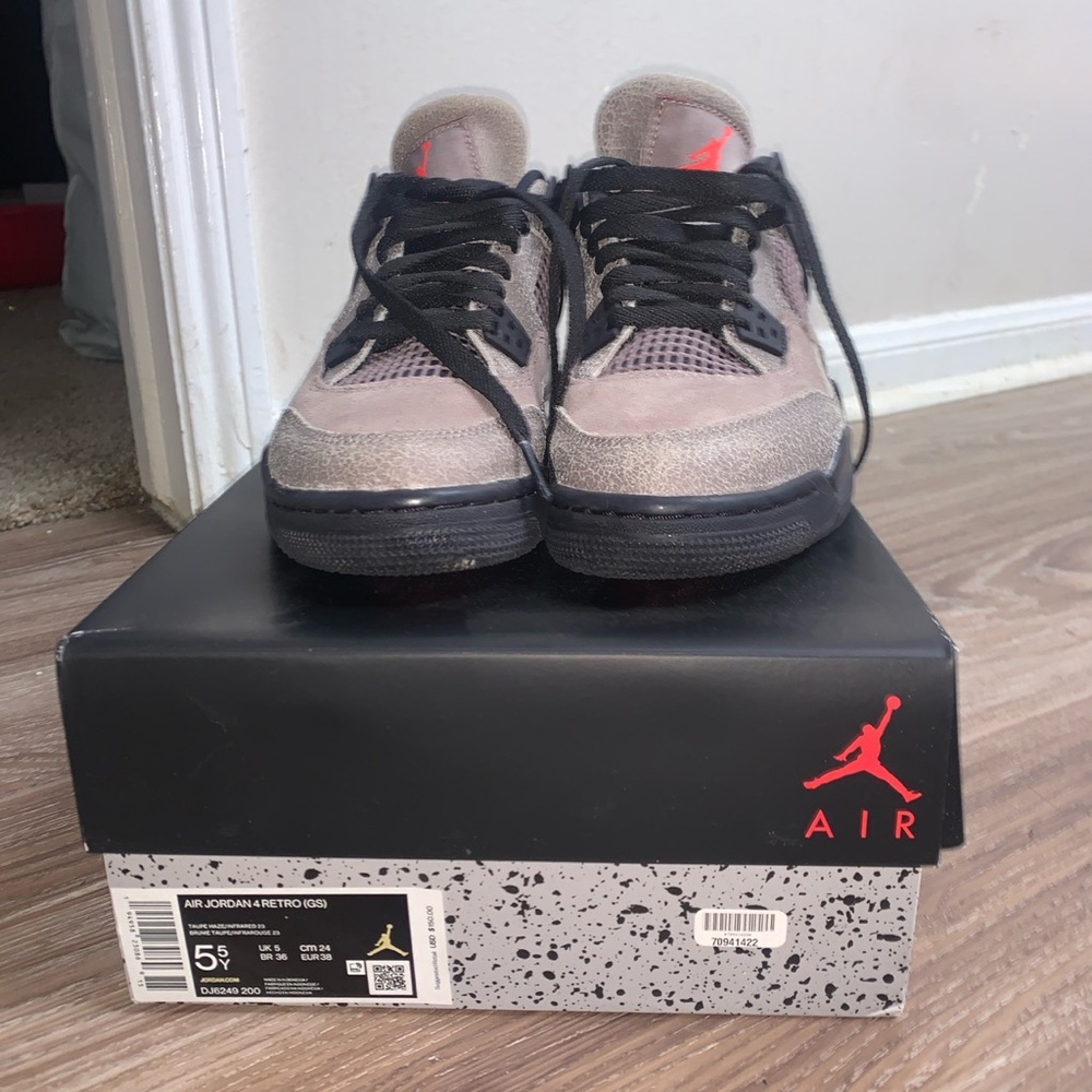 Jordan 4s Taupe Haze GSC